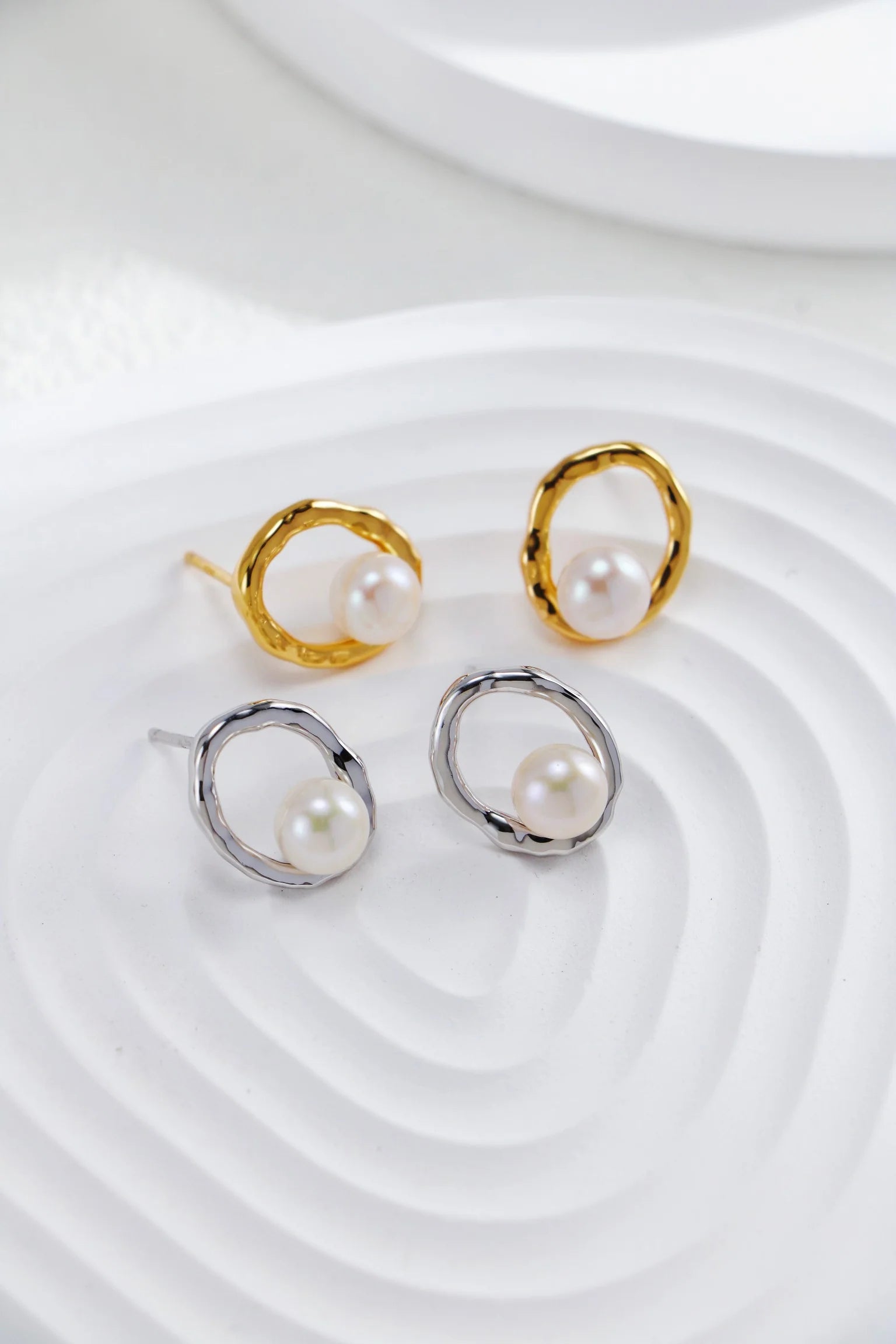 Minimalist Pearl Earrings